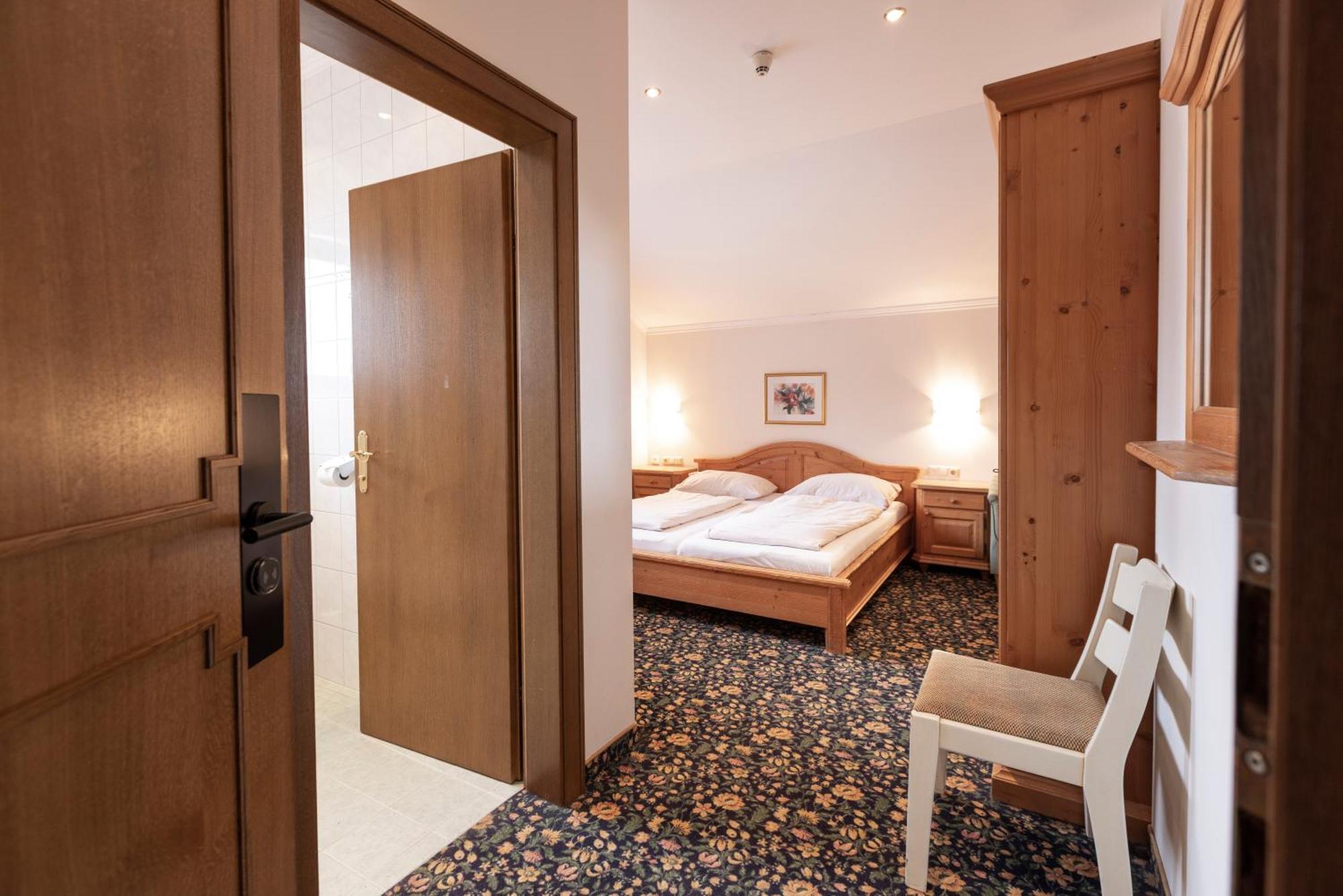 Heart Hotel Nordstern Mayrhofen Buitenkant foto