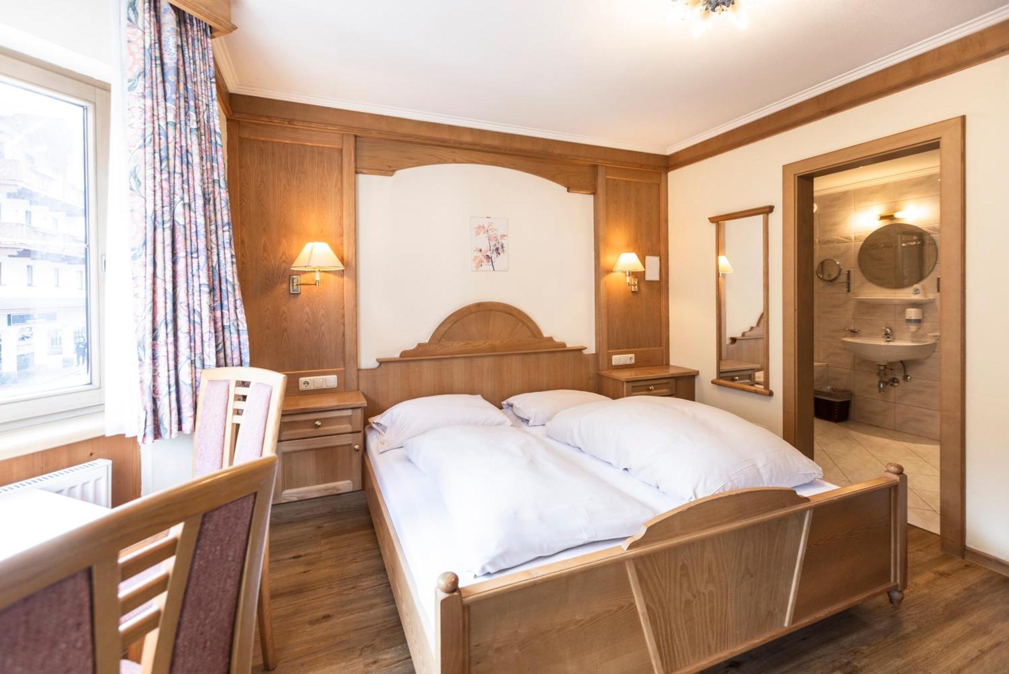 Heart Hotel Nordstern Mayrhofen Buitenkant foto