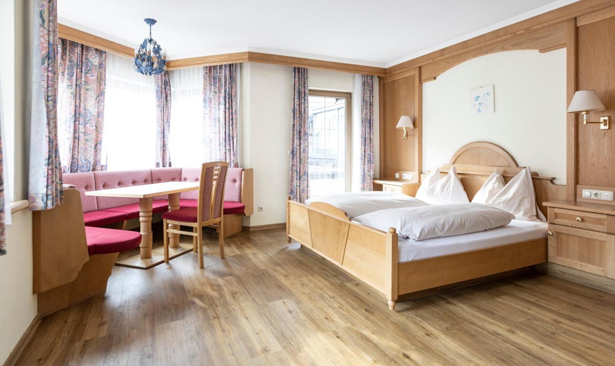 Heart Hotel Nordstern Mayrhofen Buitenkant foto