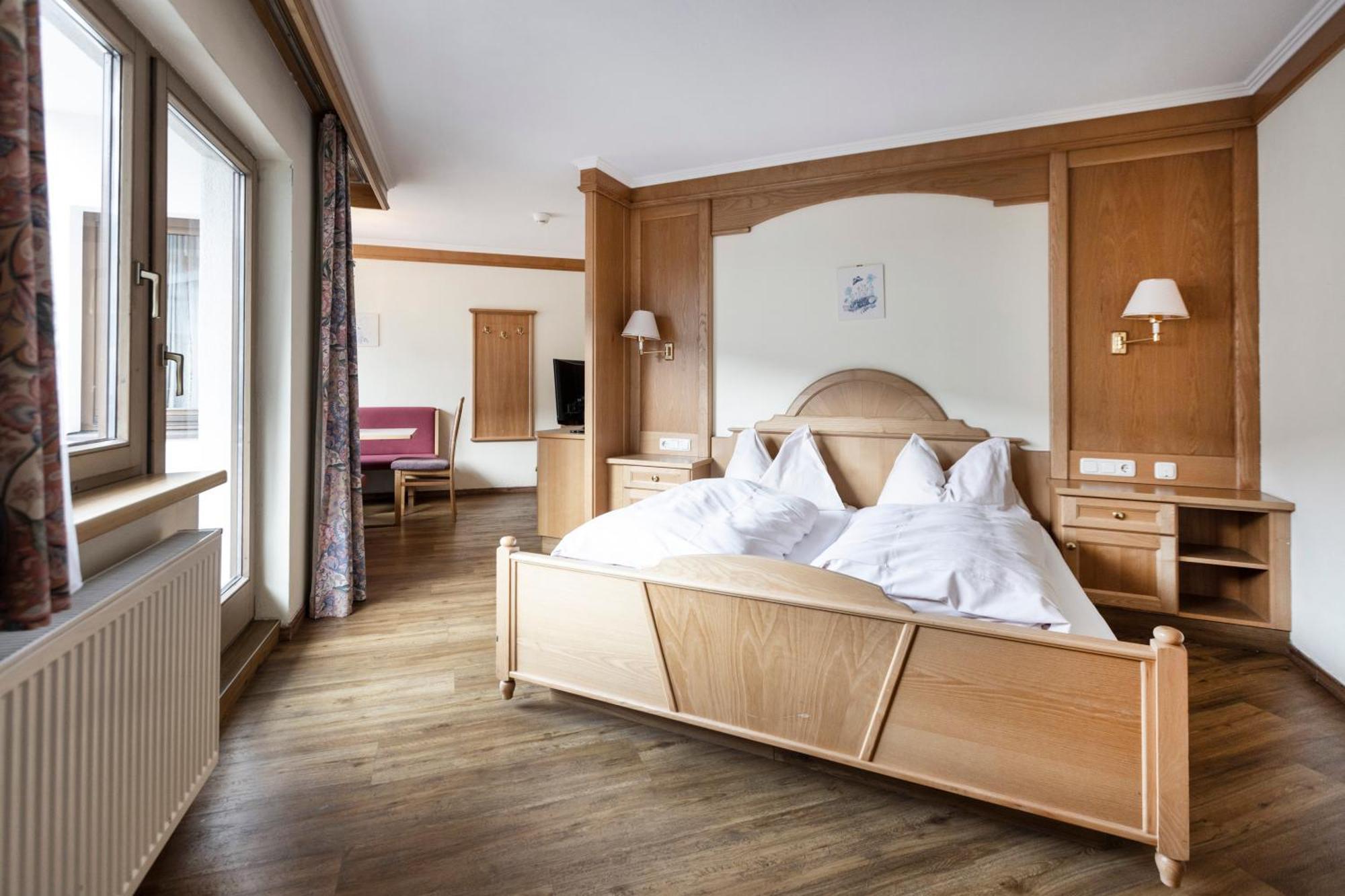 Heart Hotel Nordstern Mayrhofen Buitenkant foto